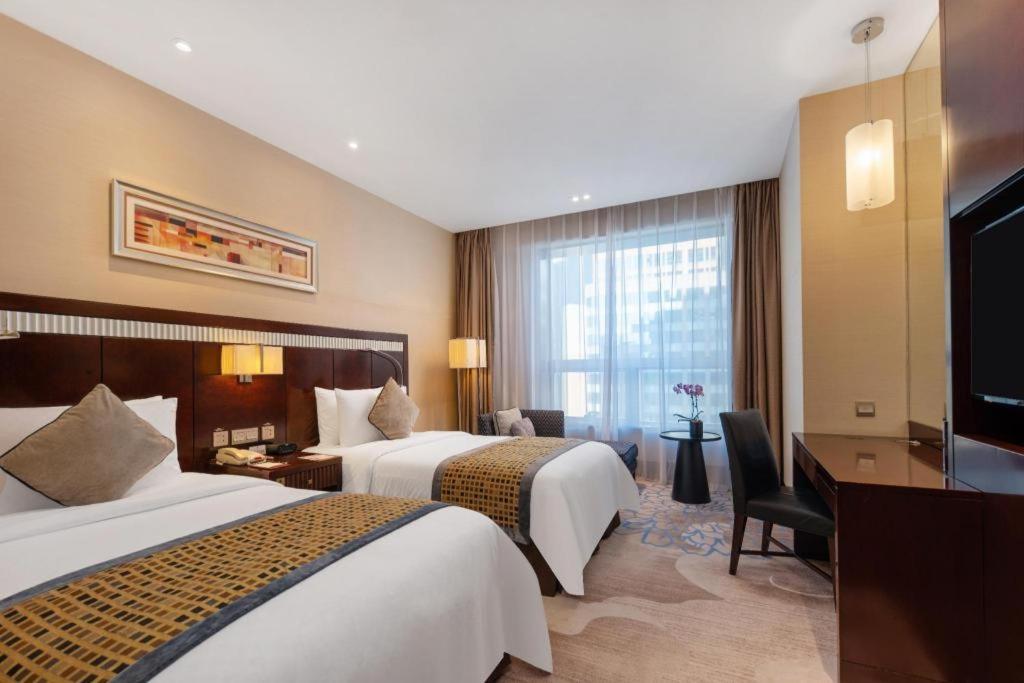 Grand Soluxe Zhongyou Hotel Sanghaj Kültér fotó