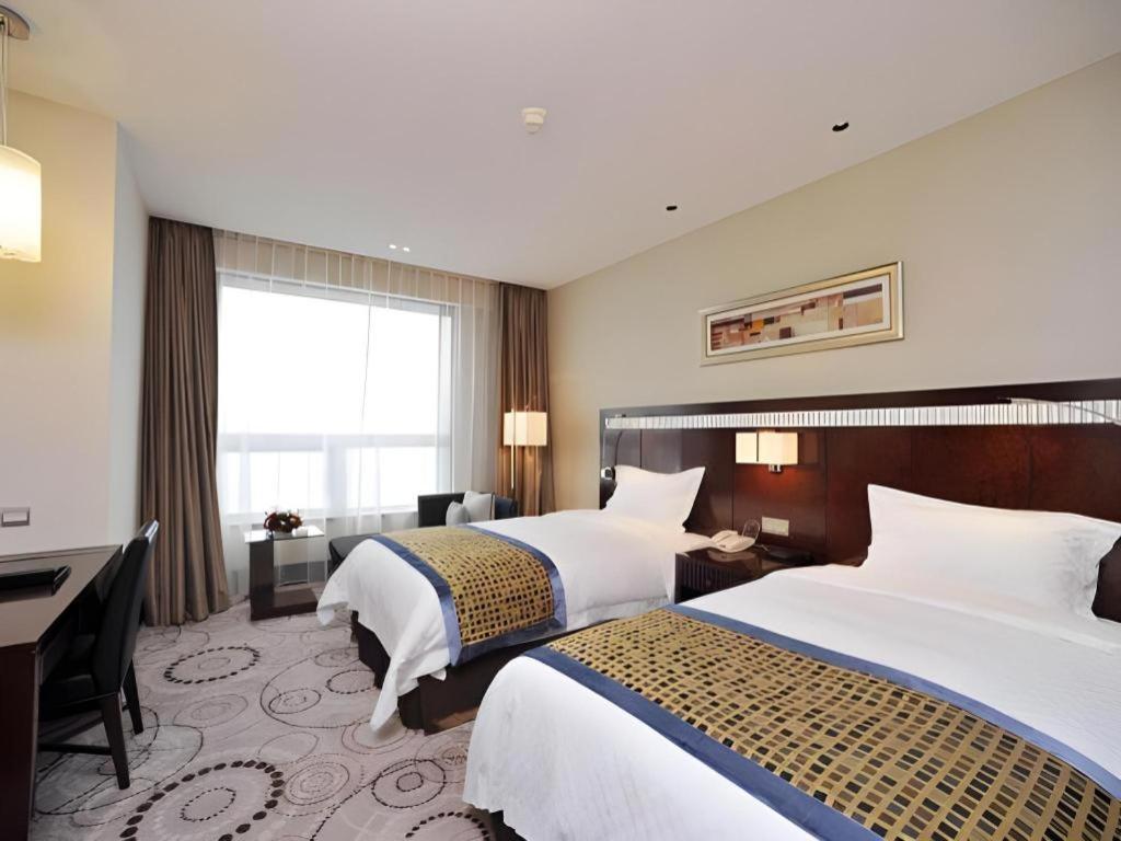 Grand Soluxe Zhongyou Hotel Sanghaj Kültér fotó