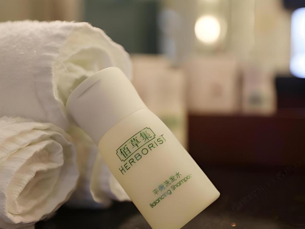 Grand Soluxe Zhongyou Hotel Sanghaj Kültér fotó