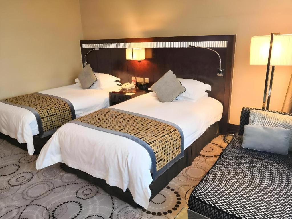 Grand Soluxe Zhongyou Hotel Sanghaj Kültér fotó