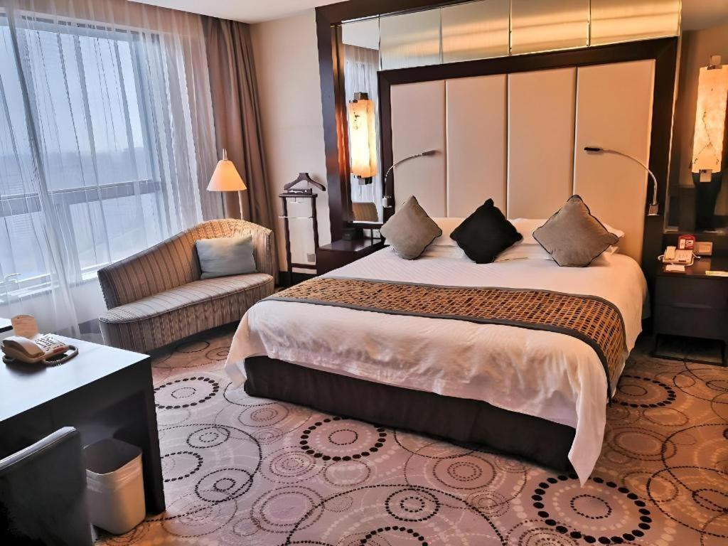 Grand Soluxe Zhongyou Hotel Sanghaj Kültér fotó