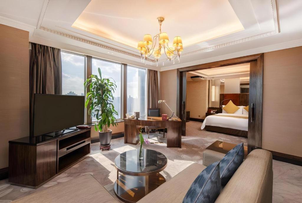Grand Soluxe Zhongyou Hotel Sanghaj Kültér fotó
